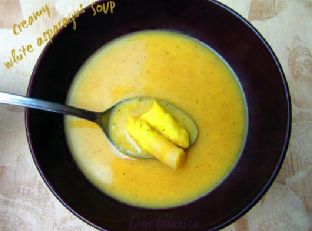 Creamy white asparagus soup