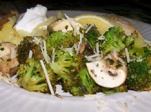 Delicious Broccoli and Mushroom Saute