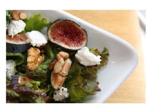 Fig, Goat Cheese and Walnut Salad