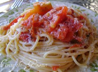 Garden Fresh Tomato Sauce & Spaghetti