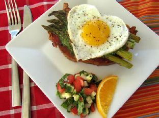 Open-Face Egg Sandwich with Bacon, Asparagus, and Pesto