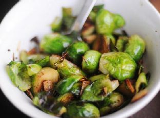 Roasted Brussels Sprouts With Garlic