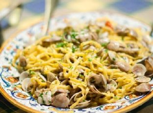 Tagliatelle Con Vongole - Pasta With Little Clams