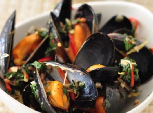 Thai-Style Mussels