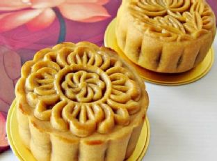 Traditional Baked Mooncake