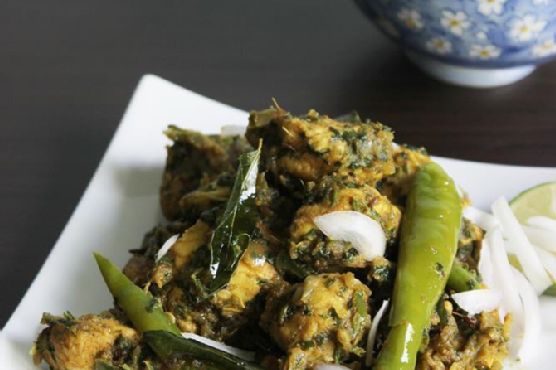 Andhra Chilli Chicken , how to make andhra green chilli chicken dry