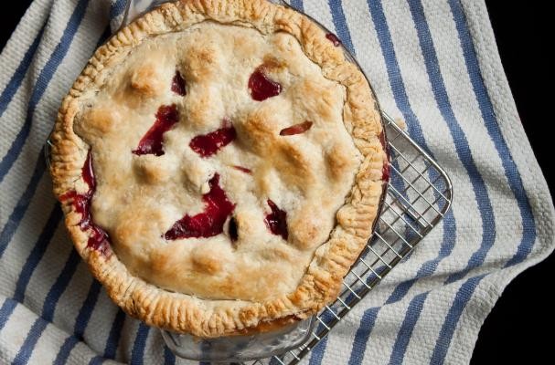 How To Make Blackberry Peach Pie | Recipe