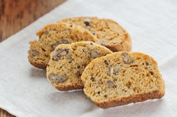 How To Make Cheddar Pecan Cocktail Biscotti | Recipe