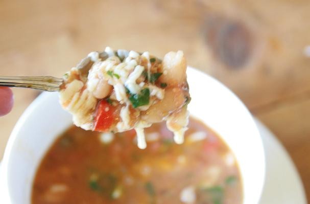 How To Make Chicken, Red Pepper, and White Bean Chili | Recipe