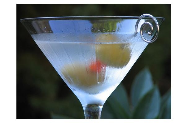 How To Make Classic Martini | Recipe