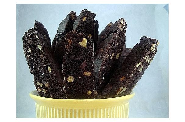 How To Make Dark Chocolate Walnut Biscotti | Recipe