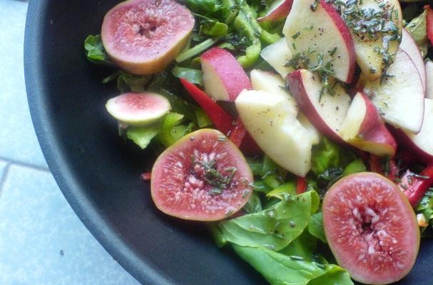 How To Make Fig, Apple, and Arugula Salad | Recipe