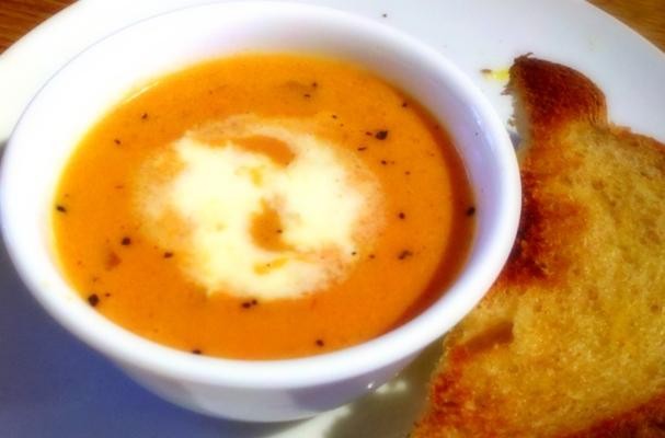 How To Make Homemade Creamy Tomato Soup | Recipe
