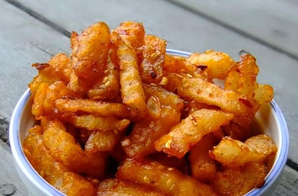 How To Make Hot ‘n’ honey potato sticks | Recipe