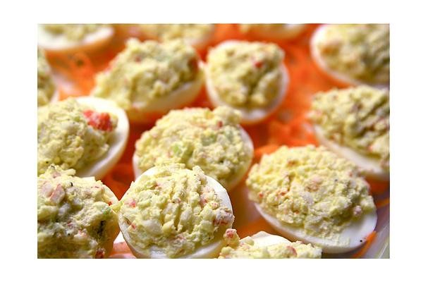How To Make Hummus Deviled Eggs | Recipe