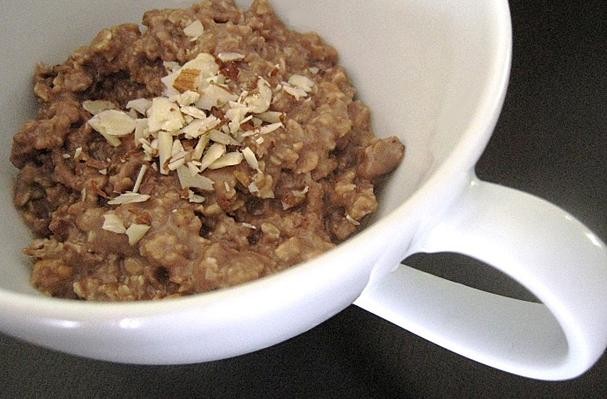 How To Make Peanut Butter And Chocolate Oatmeal | Recipe