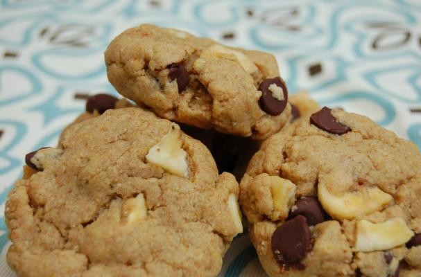How To Make Peanut Butter Chocolate and Banana Chip Cookies | Recipe