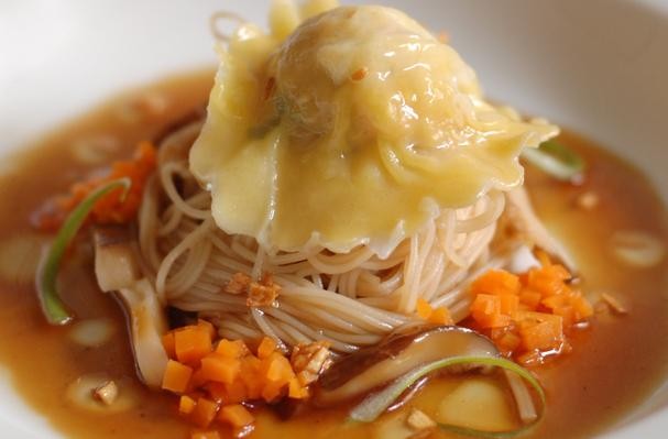 How To Make Rice Noodles With Wonton/chinese Ravioli In Mushroom Sauce | Recipe