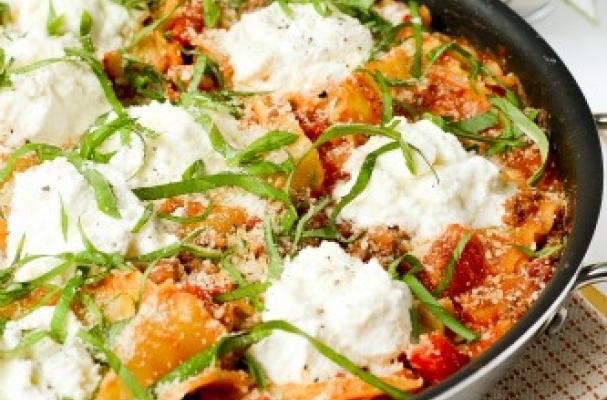 How To Make Skillet Lasagna Topped with Ricotta | Recipe