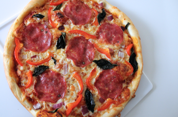 How To Make Thin Crust Genoa Salami Pizza | Recipe