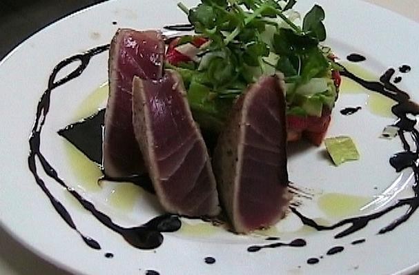 How To Make Seared Ahi Tuna Salad | Recipe